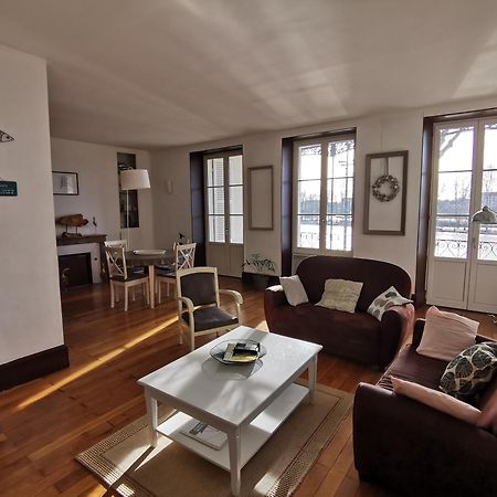 Appart Gite Les Oiseaux- Face Loire Quai Du Chatelet Орлеан Экстерьер фото